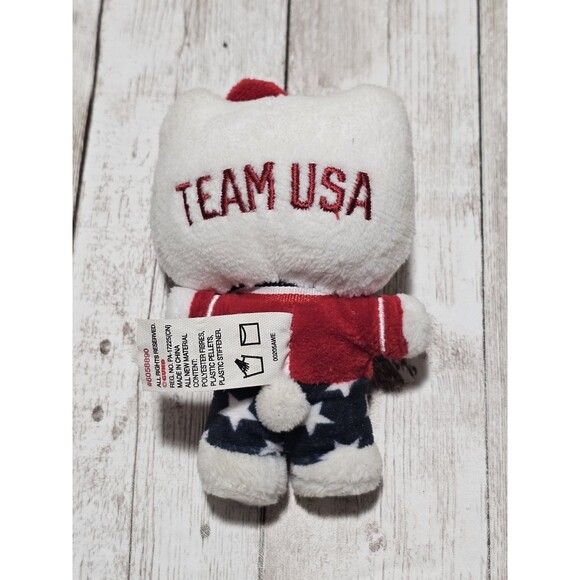 Hello Kitty - Team USA Olympian Gold Medal 4" Plush by Gund - Picture 6 of 8